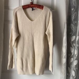 HM sweater top